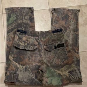 Camouflage Pants size Large